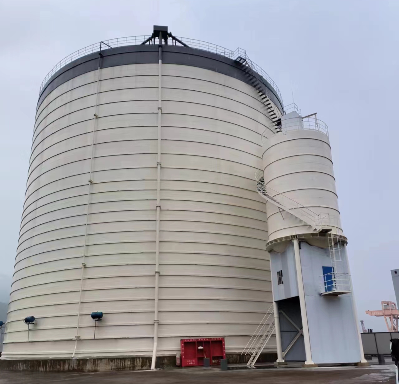 芒康10万吨水泥钢板库