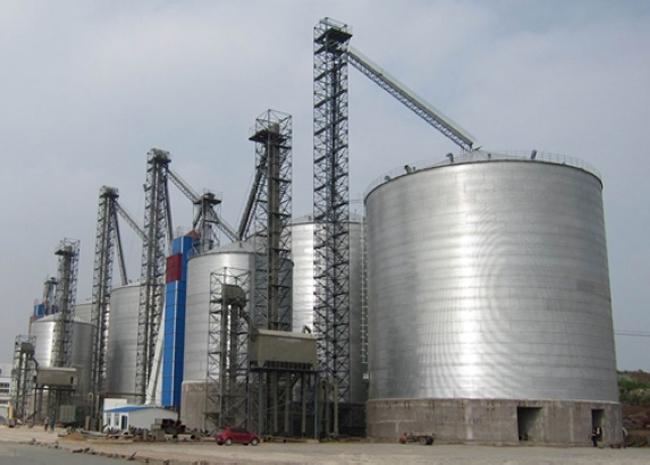 芒康大型钢板库构造参数及水泥储存质量